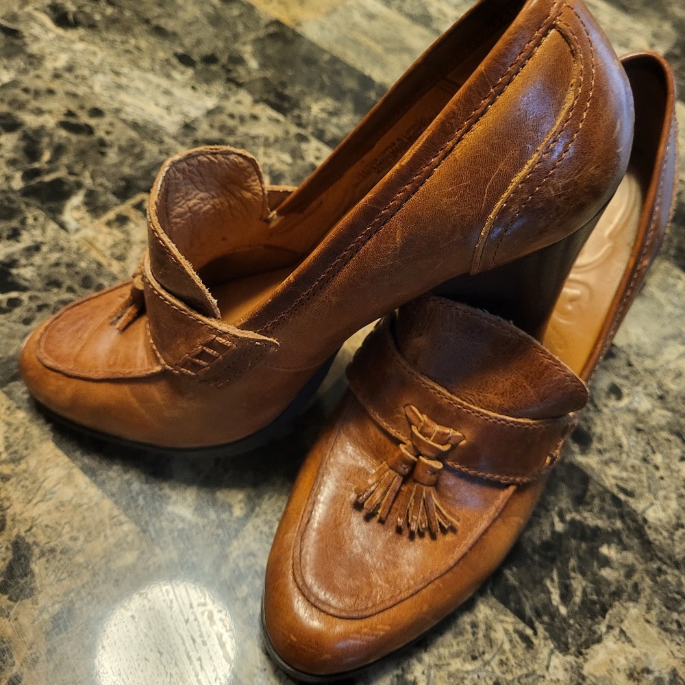 BORN LADY SHOES